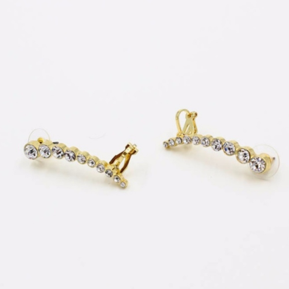 White Rhinestone Gold Ear Cuff - Picture 3 of 3
